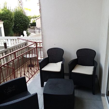 Apartment Sanja Makarska Esterno foto