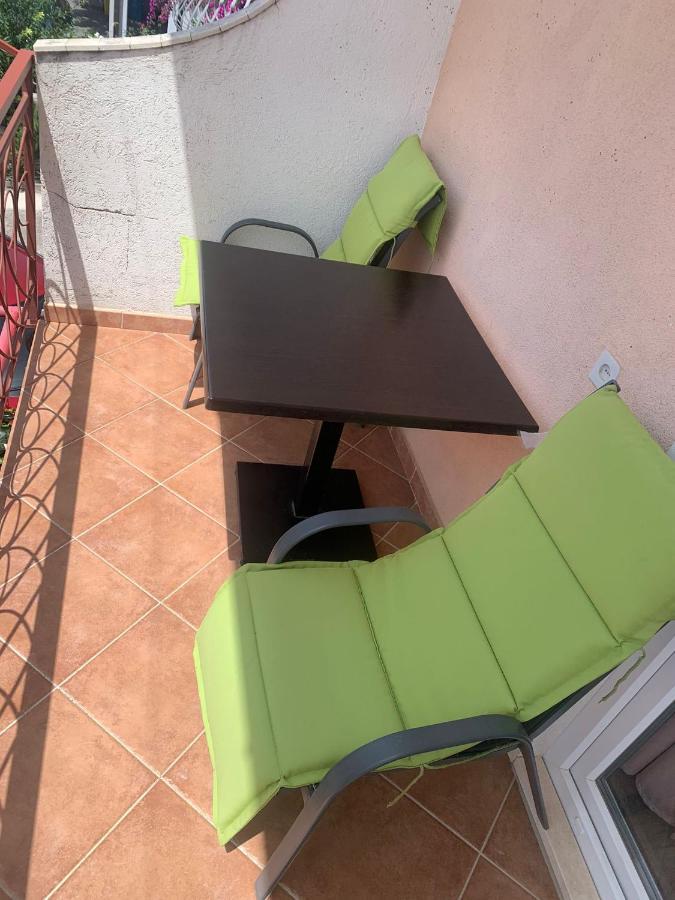Apartment Sanja Makarska Esterno foto